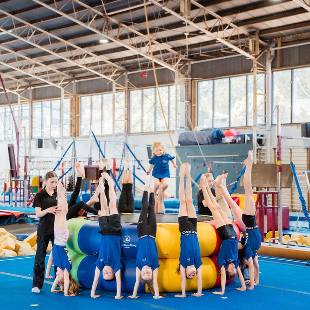 ✨ Holiday Clinics Next Week! ✨
🤸Tuesday 23rd
• Ninja Stars
• Gymnastics Fun
• Jumps & Tumbling
🤸♂️Thursday 25th
• Gymnastics Fun
• Ninja Stars
• Leaps & Swings
Sign ups still open!